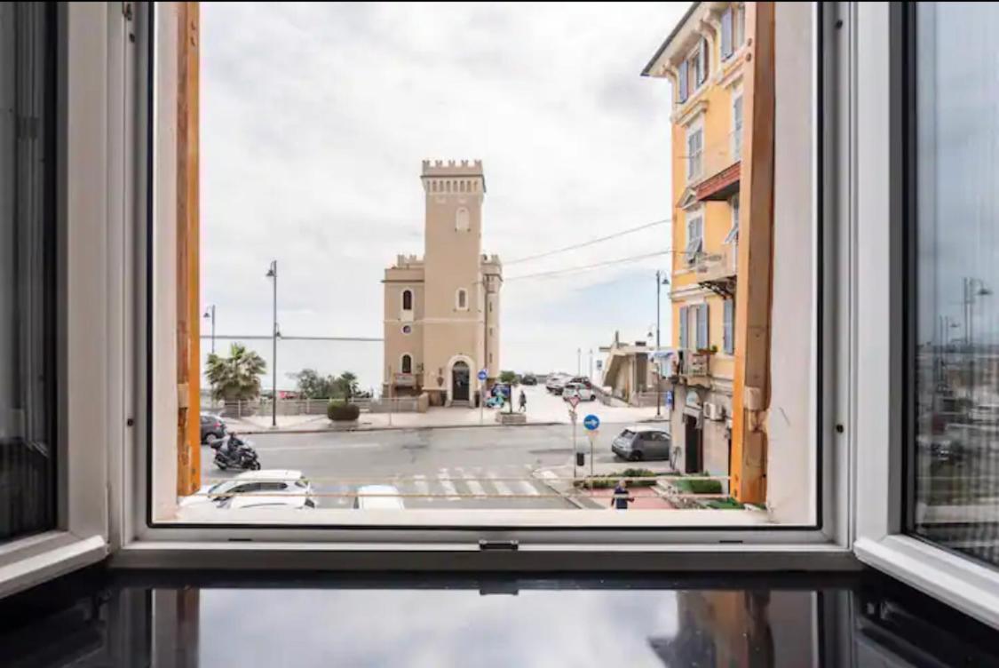 Mydollhouse Delizioso Appartamento Fronte Mare Genua Exteriör bild